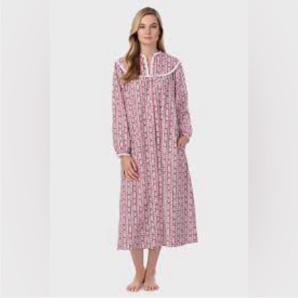 Lanz of Salzburg Flannel nightgown small - Picture 1 of 9